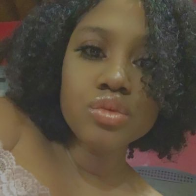 ShauneeWilliams's profile picture. I'm not as pretty close up. Avid Trap Music Listener & Coffee Drinker. IG: life_untitled