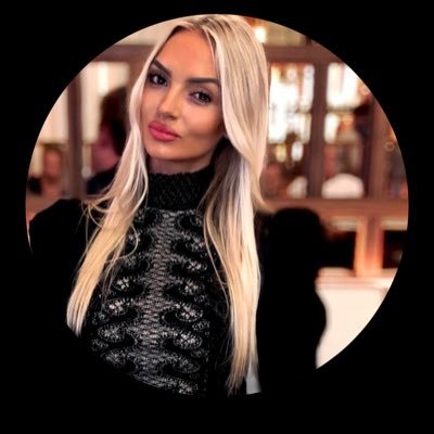 Justa_Kafka's profile picture. 