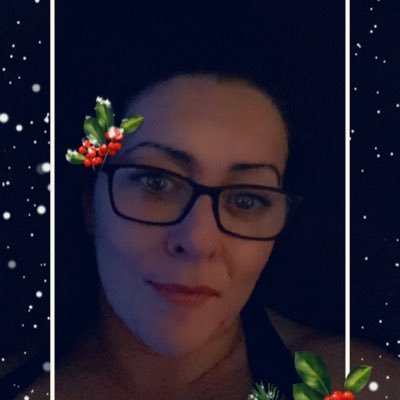 Elainehynd2's profile picture. 