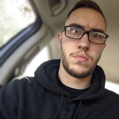 ogdadcosplay's profile picture. Logan
tall 
He/him