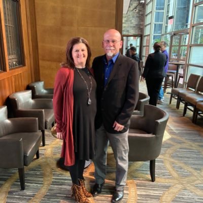 LynnQueen5's profile picture. Also known as Queenie, Mike's wife or Tasha and Keena's mom. I love Koen, Sophia & Vincent!!