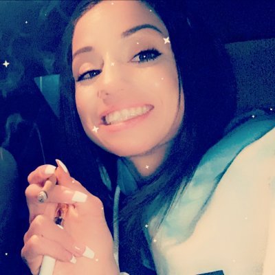 illestwhitebish
MADEINNORTHTOWN
hardworking mother; angel mother CRAZY AF
Mad 💕 for the struggle 💪 blood makes you related loyalty makes you family.