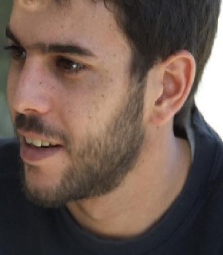 GiladZur's profile picture. צעיר, יודע אך על מנת להתנסות בחיים, צריך רק שפע סקרנות, התנועה והקונג פו היו שם על מנת לעזור לי ולחזור אל קרקע איתנה ומזה אפשר רק לצמוח.