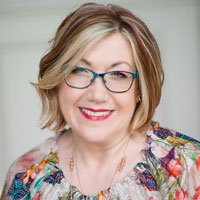 RichensDebi's profile picture. Emotional Resilience Coach, Founder of @BGrandparents, Mother, Artist, owner of tripawd nutty Jack Russell Macy & 2nd in line to Harvey, African Grey Parrot!