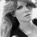 Eva McMahon - @Evaglamazon - Twitter