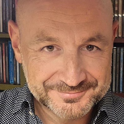 EstebanCalle's profile picture. Artesano del marketing y la promoción en el mundo del entretenimiento.