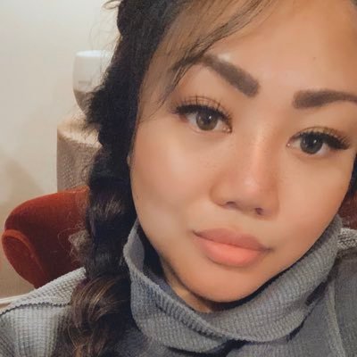 DeniseCelestino's profile picture. Mama | Wifey | Wine-luster | Style devotee | Music lover | Foodie | Fashion enthusiast | Dreamer ♡