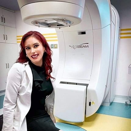 karenRu83997778's profile picture. :)