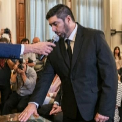 Peronista - Ex Concejal - Ex Diputado - Ex Intendente - Ex Senador y actualmente honrado por 3° vez con la intendencia de mi querido Villaguay