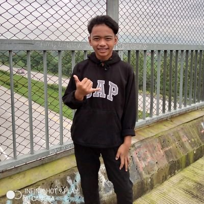 AzitttB's profile picture. lain gagah nu diteang tapi asih nu bakal datang