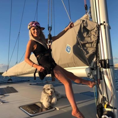 2x exited founder | entrepreneur | currently building cool things + feeling feelings | 7 yrs living on a sailboat ⛵️