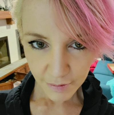 its_Sarah_Clark's profile picture. Thought and business leader in global #digitalidentity, #identityverification, #identity, #kyc, #strategy with a strong personal passion about all things #vegan