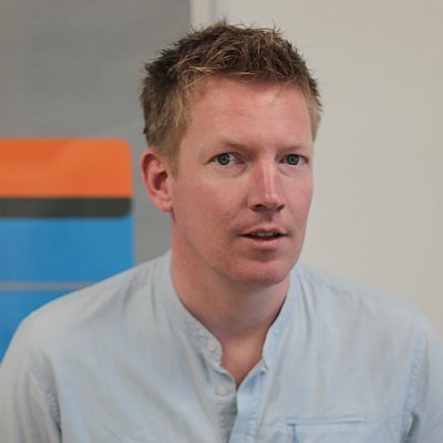 Helpt bedrijven en merken zichtbaar te zijn. Ontwerp en Marketing
Branding & Strategie, Ontwerp & Merkidentiteit, Campagnes & Content