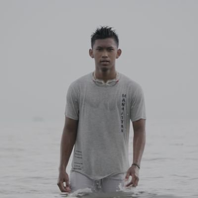 iamthomazz's profile picture. -typing-