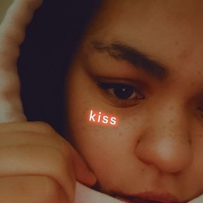 My name Livie
Tik tok is yourfavvlightskinnliviee
My snap is NewYorkKidd2020
I'm 🇵🇷