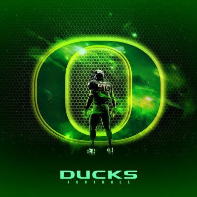 Tweets about Oregon Ducks football, recruiting and some tomfoolery. NOT associated with UO. #GoDucks
