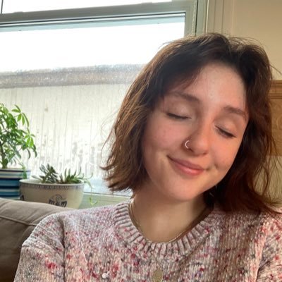 I play AC and that's pretty much it! 🌾
~she/her~ ~20yo~