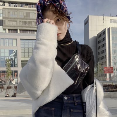 Fashion stylist ドラマ、舞台、映画、MV、CM サウナが好き 写真を載せたり、仕事の告知などします。インスタがメインです。