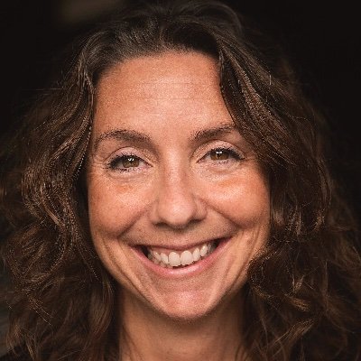 MaevOShea's profile picture. Education & Community @EverymanCork | Creative Associate @artscouncil_ie | MSc Ed Mgt @tcddublin | ❤️Tea ❤️The Sea ❤️My Three