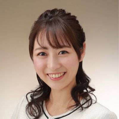 小田島愛