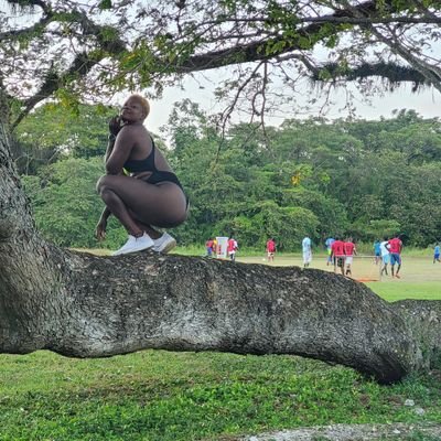 sassifemmey's profile picture. Plant Based Baddie 🌱