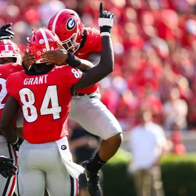 University of Georgia 🐶 OLB #84🔴⚫️🏈 229➡️706