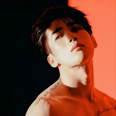 KinosScript's profile picture. — 𝘒𝘐𝘕𝘖 𝘴𝘵𝘢𝘯𝘥𝘴 𝘧𝘰𝘳 𝘒𝘰𝘳𝘦𝘢𝘯 𝘐𝘯𝘯𝘰𝘷𝘢𝘵𝘪𝘰𝘯

                 

𝙉𝘾𝙏, 𝙋𝙀𝙉𝙏𝘼𝙂𝙊𝙉, 𝙑𝙄𝘾𝙏𝙊𝙉. #周彦辰