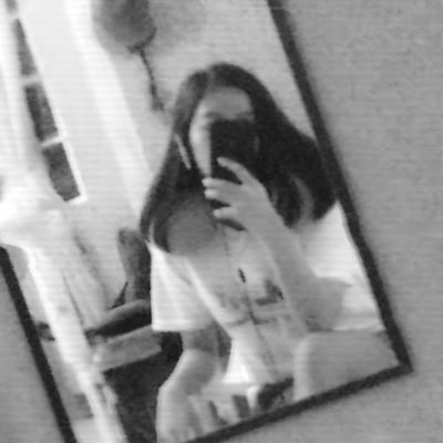 Nadyacille's profile picture. Shawuq @alexisanne_ssi