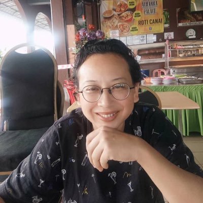 LailiYusma's profile picture. 