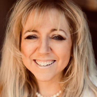 Daliah Wachs, MD, FAAFP: Hosts the globally syndicated medical talk show on TMN Ntwk, iHeart, Spotify, KDWN,etc. #NationalBloodDonationWeek #SickofSpringForward