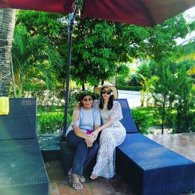ThwelZinHtun1's profile picture. 