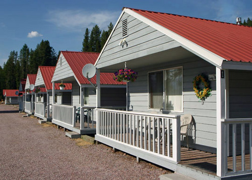 Whitetail Cabins in Seeley Lake, Montana are tucked between the Mission Mountains and the Swan Range in Montana's popular year-round recreation areas.