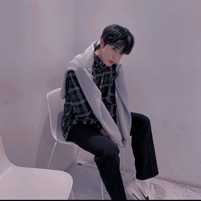 mellowomwoo's profile picture. 