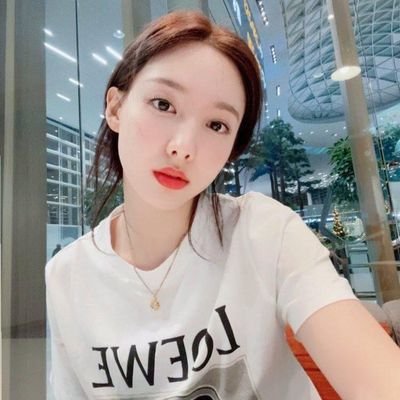 Muhamma57449256's profile picture. nayeoniee and Minari stanzz yeogi waseoyo