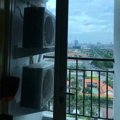 saya pria 44 tahun