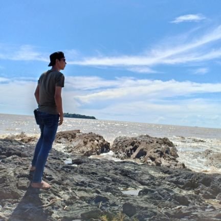 htetwaiphyof's profile picture. 