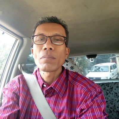 kyawoo_deco29's profile picture. Rangon University , LL.B