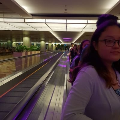 reginarate's profile picture. maybe im just not better than this, i haven't tried