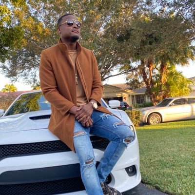 Josh22Alexander's profile picture. 🏀Kevin Durant’s the 🐐🐐and not only do we have the same exact birthday, our game is the same. Click the link in the bio.