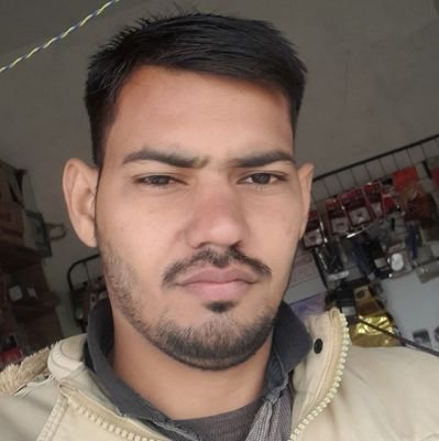 MoElyash's profile picture. welcome