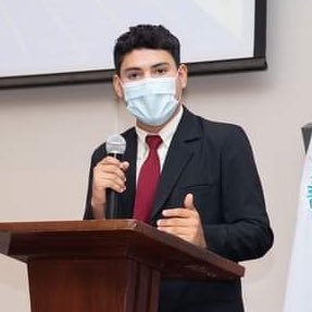 hamlet_aburto's profile picture. Aprendiz de todo, maestro de nada.