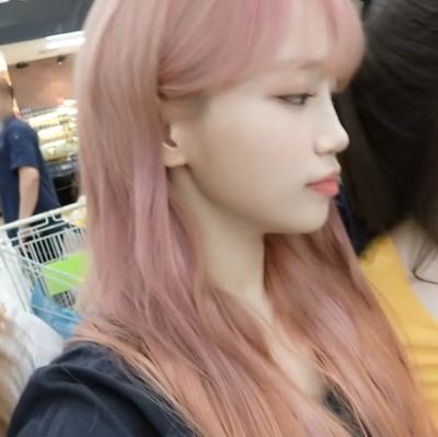 u15kFsViz12echW's profile picture. 