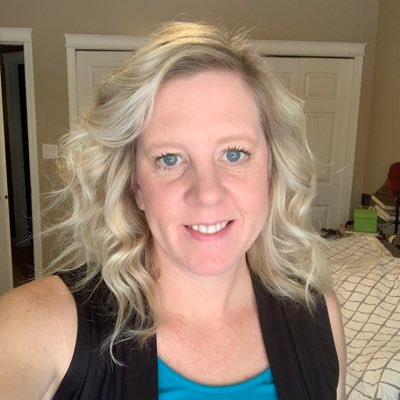 MrsSCrowston's profile picture. 