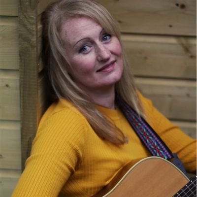 Singer song Writer (Ireland)
#Flyfaraway
a song written to support mother and baby home survivors