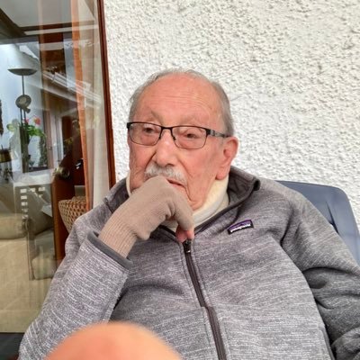 PEDROAPINTO1's profile picture. ING INDUSTRIAL Y ECONOMISTA
EX MINISTRO DE FINANZAS 
CASADO Y PADRE DE 7 HIJOS