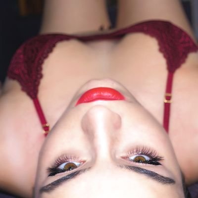I'm your wet fantasy💦, and I'm 24😇 Model✨i'm just lovely I will often please you with new content 🔞 Click on the link in the profile cap to my onlyfans🍒🥵