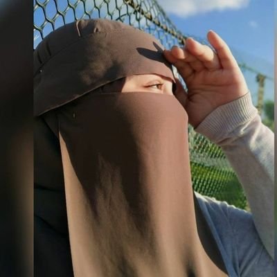 14c_5's profile picture. never give up