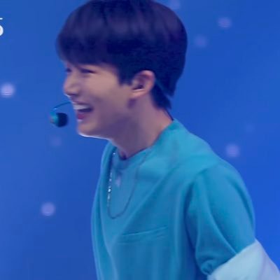 kyyiizz_vv's profile picture. @treasuremembers