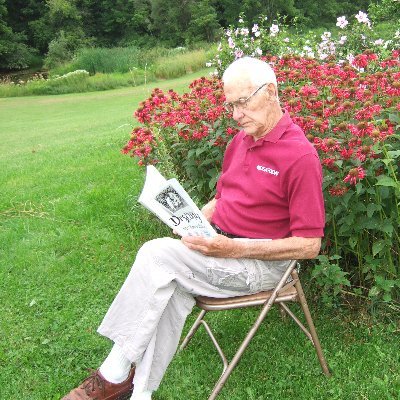 PalmerMahlon's profile picture. Author of “Destiny“, served at the U.S. Air Force.
FB: https://t.co/zF95mX3oBB
IG: https://t.co/7vHX9RvLkd
WS: https://t.co/mZOv0SlUBz
#writtingcommunity #memoir #destiny