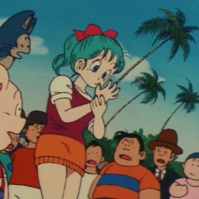 Hola soy Bulma , soy una gran científica , una belleza , un genio bueno que más puedo decir de mi 😌